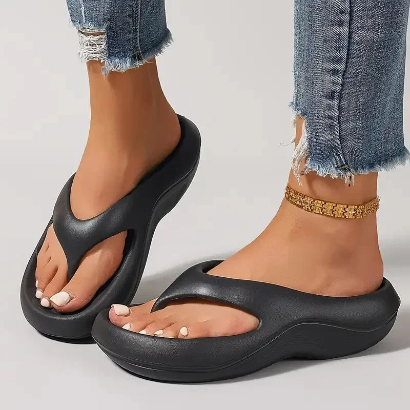 Tongs avec soutien de la voûte plantaire 